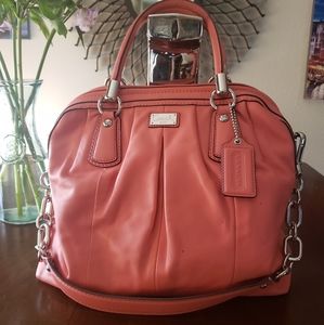 Coach Purse - Perfect for Spring!!🌷